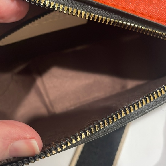 Marc Jacobs “The Snapshot Bag” Black, Orange & Cream—BEAUTIFUL!! Like New!! - Picture 11 of 14